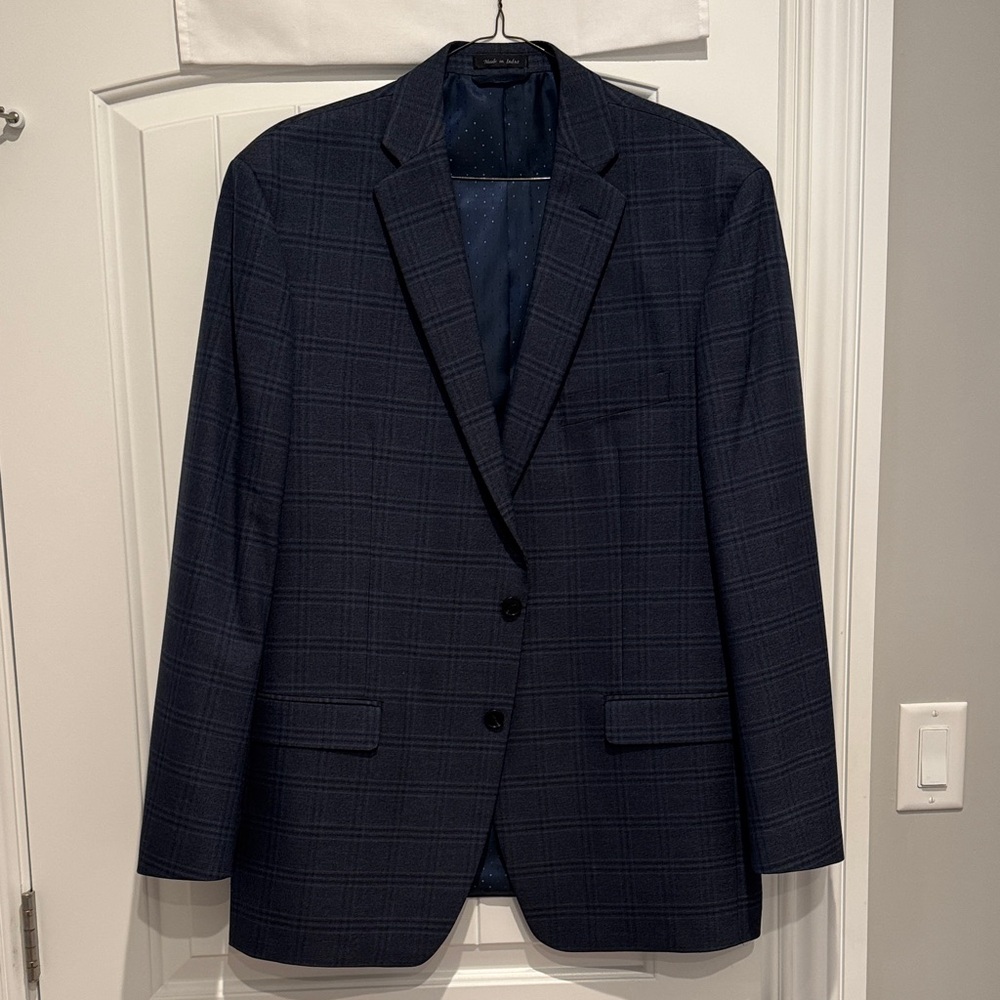 Elegant Dark Blue Checkered Blazer